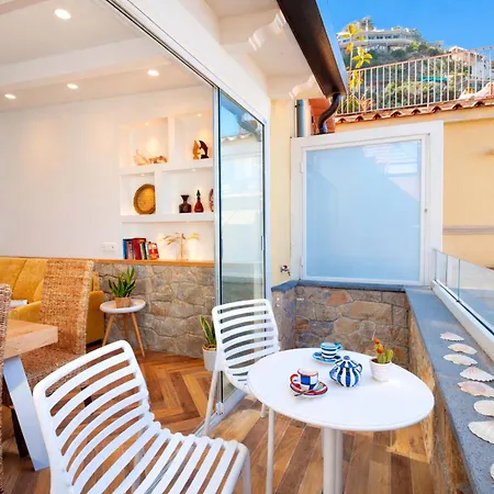 - Seapearl * Sorrento