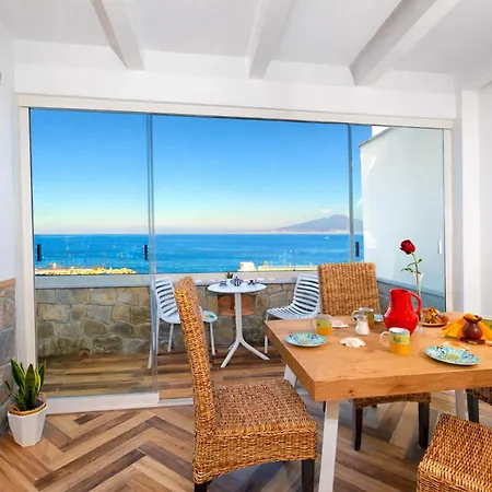 - Seapearl Apartman Sorrento
